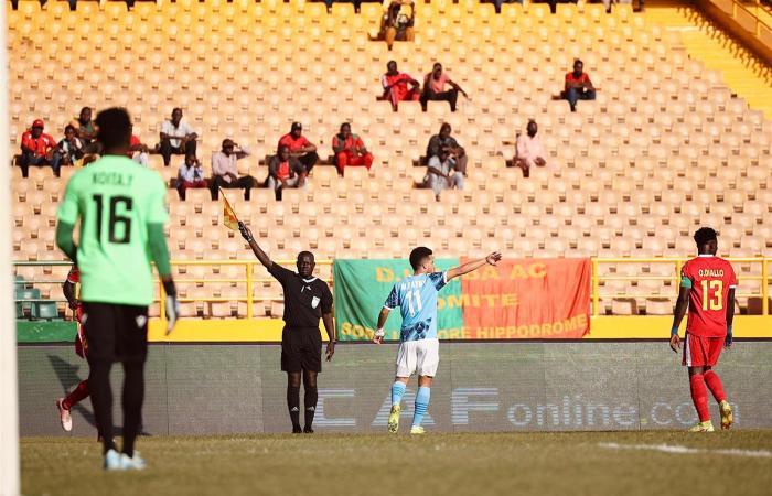 دوري أبطال إفريقيا.. بيراميدز يعود من مالي بـ"نقطة" ثمينة بعد التعادل مع دجوليبا - بلس 48