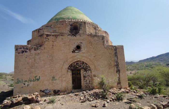 الإرهاب يعصف بالتراث.. جماعة الحوثي تدمر الآثار وتعبث بتاريخ وحضارة اليمن.. نهب منظم وحرب لا تميز بين البشر والحجر - بلس 48