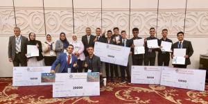 وزير التربية والتعليم يهنئ طلاب مدارس STEM الفائزين في مسابقة "Young Water Inventors" ضمن فعاليات أسبوع القاهرة للمياه - بلس 48