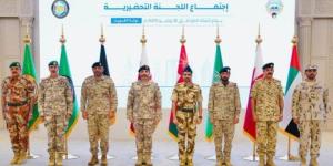 اللجنة التحضيرية لمساعدي رؤساء الأركان للعمليات والتدريب بدول الخليج تعقد اجتماعها في الكويت - بلس 48