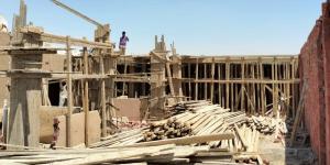 تنفيذ حملات إزالة لمخالفات بناء وإشغالات وغلق أنشطة مخالفة بعددٍ من المدن الجديدة - بلس 48