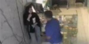 بعد واقعة الاعتداء الموثقة بالفيديو.. جلسة عرفية تنهي أزمة "كنزى" ووالدها بالإسماعيلية - بلس 48