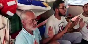 إسرائيل
      ترحل
      أربعة
      مغاربة
      من
      المشاركين
      في
      "أسطول
      الصمود
      العالمي" - بلس 48