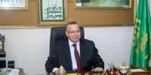 نقيب
      الأشراف
      يهنئ
      الرئيس
      السيسي
      بفوز
      خالد
      العناني
      بمنصب
      مدير
      عام
      اليونسكو - بلس 48