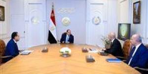 الرئيس
      السيسي
      يوجه
      بضرورة
      تنفيذ
      إجراءات
      مطورة
      للنهوض
      بمستوى
      التعليم - بلس 48