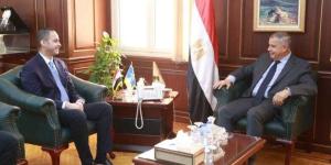 نائب
      وزير
      الصحة
      يبحث
      إدراج
      الإسكندرية
      ضمن
      منظومة
      التأمين
      الصحي
      الشامل - بلس 48