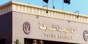 اليوم
      ..
      تخرج
      دفعة
      جديدة
      من
      أكاديمية
      الشرطة
      بحضور
      الرئيس
      السيسي - بلس 48