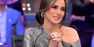 درة
      زروق
      تشارك
      في
      رمضان
      2026
      بـ
      مسلسل
      علي
      كلاي|
      تفاصيل - بلس 48