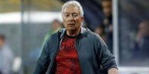 حلمي
      طولان:
      أتمنى
      زيادة
      عدد
      الجماهير..
      ويجب
      أن
      نحتفل
      بالتأهل
      لكأس
      العالم - بلس 48
