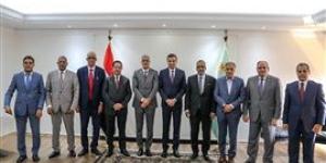 وزير
      الزراعة
      يبحث
      مع
      نظيره
      الموريتاني
      تعزيز
      سبل
      التعاون
      الزراعي
      المشترك - بلس 48