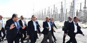 رئيس
      الوزراء
      يتابع
      مراحل
      الاختبار
      والتشغيل
      التجريبي
      لمحطة
      الربط
      الكهربائي
      المصري
      السعودي
      بمدينة
      بدر - بلس 48