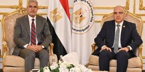 الدكتور سويلم يلتقي وزير الزراعة الموريتاني ضمن فعاليات "أسبوع القاهرة الثامن للمياه" - بلس 48