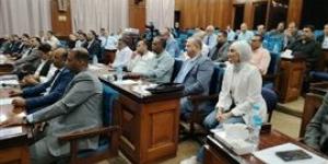نقابة
      البترول
      تختتم
      برنامج
      التسويق
      الرقمي
      بمساعدة
      الذكاء
      الاصطناعي - بلس 48