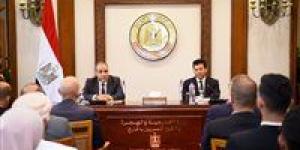 وزير
      الخارجية:
      السياسة
      الخارجية
      المصرية
      تقوم
      على
      مبدأ
      الاتزان
      الاستراتيجي
      والانفتاح
      على
      كافة
      الأطراف
      الدولية - بلس 48