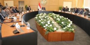 وزير
      الكهرباء
      يتابع
      تنفيذ
      الخطة
      الأمنية
      المتكاملة
      وتوحيد
      المفاهيم
      بجميع
      مواقع
      العمل - بلس 48