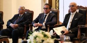 وزير الصحة يشهد افتتاح المؤتمر الدولي الخامس لكلية طب الأسنان بجامعة عين شمس - بلس 48