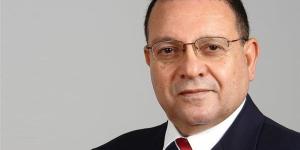 محمد
      ربيع
      ناصر
      قلب
      كبير
      ينبض
      بعطاء
      لا
      يتوقف..وهب
      حياته
      لخدمة
      المجتمع..إنسانية
      تدرس - بلس 48