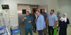 محافظ
      أسيوط
      يزور
      الأطفال
      المصابين
      في
      حادث
      سقوط
      تروسيكل
      بمنقباد
      ويطمئن
      على
      حالتهم
      الصحية - بلس 48