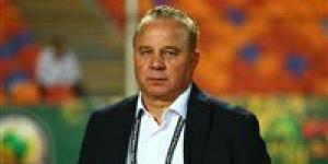شوقي
      غريب:
      منتخب
      الشباب
      يضم
      6
      لاعبين
      يصلحوا
      للمنتخب
      الأول - بلس 48