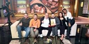 بعد
      أزمة
      حلقة
      عزة
      سعيد..
      إدوارد
      يكرم
      الفنان
      ضياء
      الميرغني
      في
      برنامج
      القاهرة
      اليوم - بلس 48