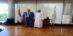 رئيس
      البورصة
      المصرية
      يستقبل
      رئيس
      بورصة
      مسقط
      ويبحث
      معه
      سبل
      التعاون
      المشترك - بلس 48