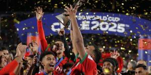 الزبيري
      هداف
      كأس
      العالم
      للشباب
      ..
      وماعما
      الأفضل
      في
      "مونديال
      2025" - بلس 48