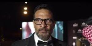 ماجد
      المصري:
      مش
      بيفرق
      معايا
      بطولة
      مطلقة
      أو
      دور
      أول
      وثاني
      ..
      أنا
      أي
      دور
      بعمله
      باخد
      عليه
      جوائز - بلس 48