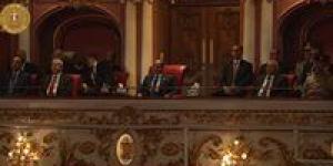 الكينج
      وحماقي
      يقدمان
      «ضهرك
      يا
      فلسطيني»
      في
      احتفالية
      وطن
      السلام
      بحضور
      الرئيس
      السيسي - بلس 48