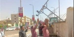 حملات
      موسّعة
      لرفع
      الإشغالات
      لتحقيق
      الإنضباط
      للشوارع
      بمراكز
      ومدن
      الشرقية - بلس 48