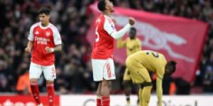 أرسنال
      يفوز
      على
      كريستال
      بالاس
      ليواصل
      تصدره
      للدوري
      الإنجليزي - بلس 48