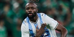 وكيل فيستون ماييلي: وسطاء عرضوا على اللاعب الانتقال للأهلي.. لكنه حال رحيله عن بيراميدز سيلعب خارج الدوري المصري - بلس 48