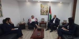 السفير
      العكلوك
      يطلع
      سفيرة
      فنلندا
      على
      اخر
      التطورات
      السياسية
      وضمان
      وقف
      استمرار
      العدوان - بلس 48