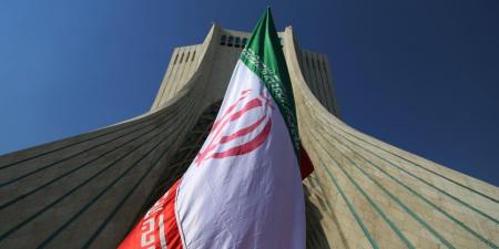 طهران: أمريكا تتحمل المسؤولية في حال هجوم إسرائيل على إيران - بلس 48