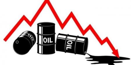 أسعار النفط تتراجع بنسبة 6% بعد قرار الدول المصدرة بخفض الانتاجية -  بلس 48