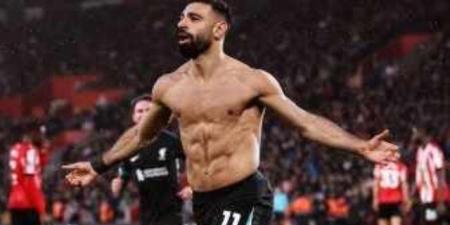 محمد صلاح يتصدر التشكيل المثالى للجولة الـ 12 بالدورى الإنجليزى