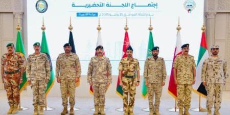 اللجنة التحضيرية لمساعدي رؤساء الأركان للعمليات والتدريب بدول الخليج تعقد اجتماعها في الكويت - بلس 48