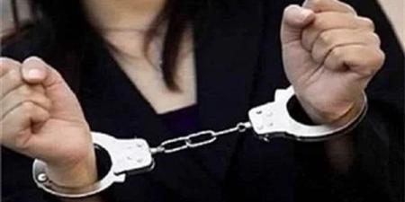 «غفّلت صاحب المحل».. ضبط متهمة بـ سرقة مشغولات ذهبية في الجيزة - بلس 48