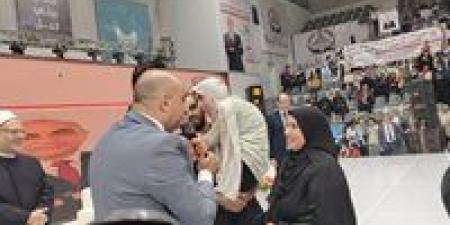 مؤتمر المنوفية الجماهيري..  "الجبهة الوطنية" يُكرم الطالبة أسماء من ذوي الهمم لحصولها على 90٪ بالثانوية العامة - بلس 48