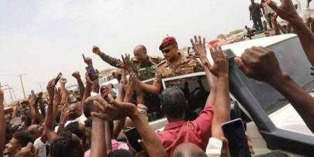 ماذا يحدث في السودان.. الجيش يرفض تشكيل "حكومة الدعم السريع" ويحذر من "مشروع دقلو الانقلابي والعنصري" - بلس 48