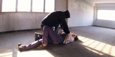 طعَنها بتحريض من والدته.. جريمة قطور: نهاية مأساوية لزوجة خمسينية في الغربية - بلس 48