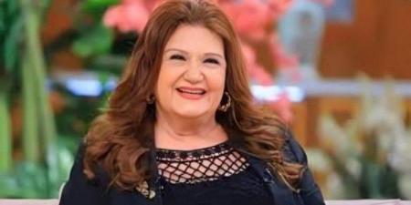 احتفاء مشهود بمسيرة الفنانة ميمي جمال في ندوة بالمهرجان القومي للمسرح - بلس 48
