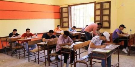 موعد امتحانات الدور الثاني لطلاب الثانوية العامة 2025 - بلس 48