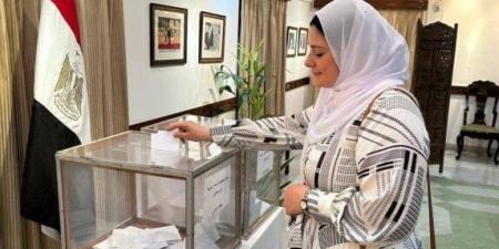 في الهند وباكستان وبانجلاديش.. استمرار توافد الناخبين على لجان التصويت بانتخابات الشيوخ 2025 - بلس 48