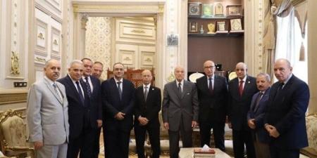وزير العدل الأسبق يزور رئيس محكمة النقض للتهنئة بالمنصب الجديد - بلس 48