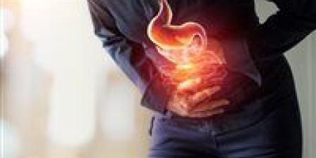 وجع المعدة يعود من جديد.. الأسباب الخفية والعلاج بعيدًا عن المسكنات - بلس 48