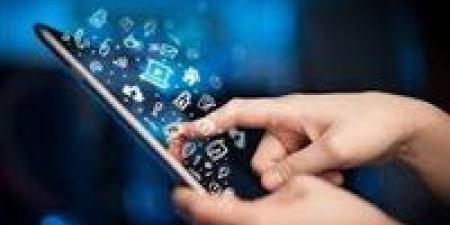قلة التواصل الوجهي والحديث المباشر وتأثيره على العلاقات الاجتماعية|تفاصيل - بلس 48