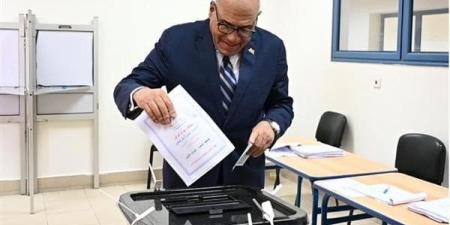 رئيس الهيئة العربية للتصنيع يدلي بصوته في انتخابات مجلس الشيوخ - بلس 48