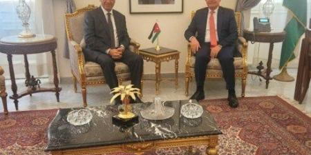 السفير الأردني أمجد العضايلة يستقبل الكاتب الصحفي مصطفى بكري - بلس 48