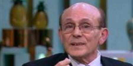 بعد استقرار حالته الصحية.. خروج محمد صبحي من المستشفى إلى منزله اليوم - بلس 48