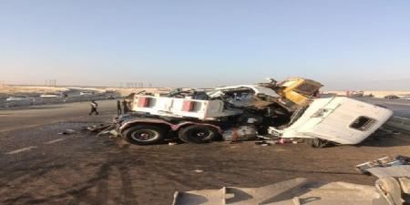 محافظ سوهاج يوجه بتقديم كل الدعم لأسر ضحايا حادث طريق الكريمات - بلس 48